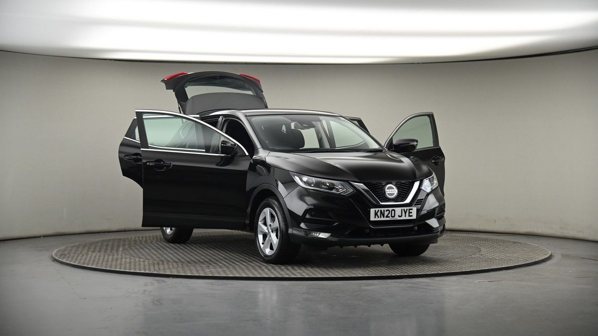 More views of Nissan Qashqai