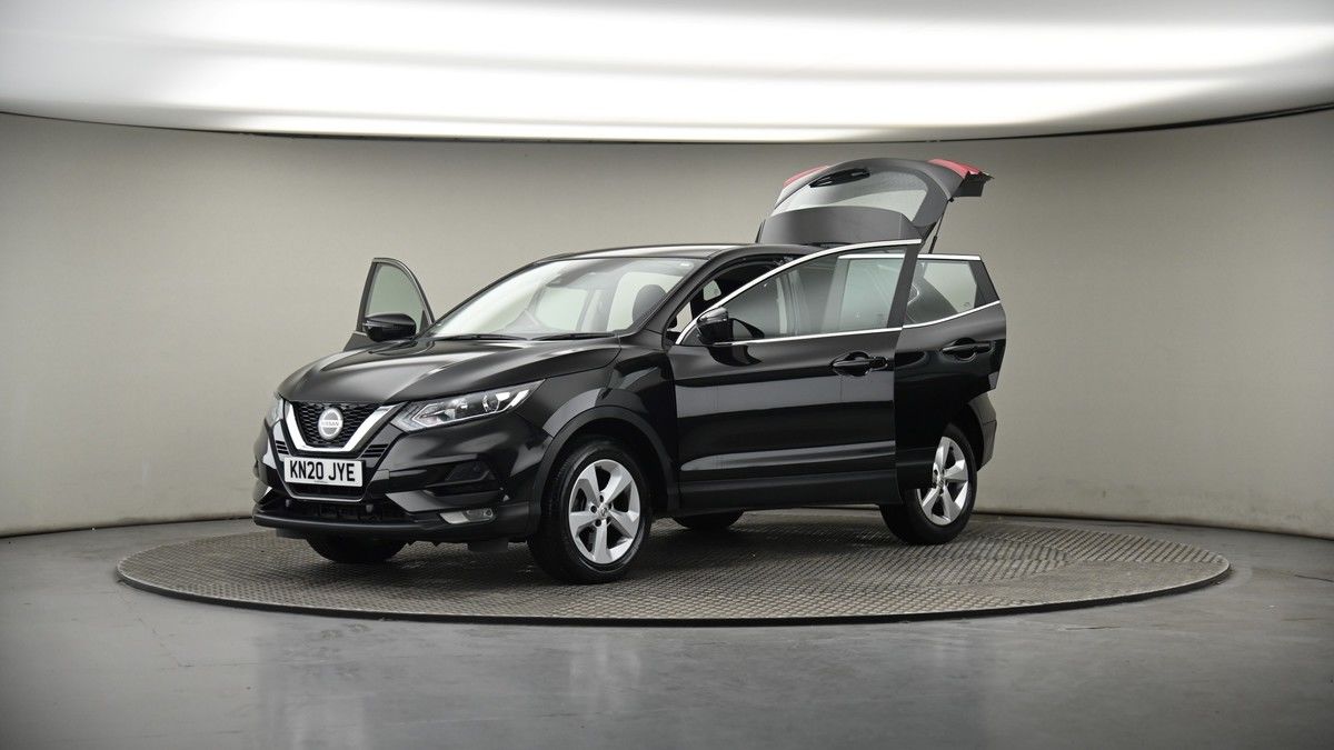 More views of Nissan Qashqai