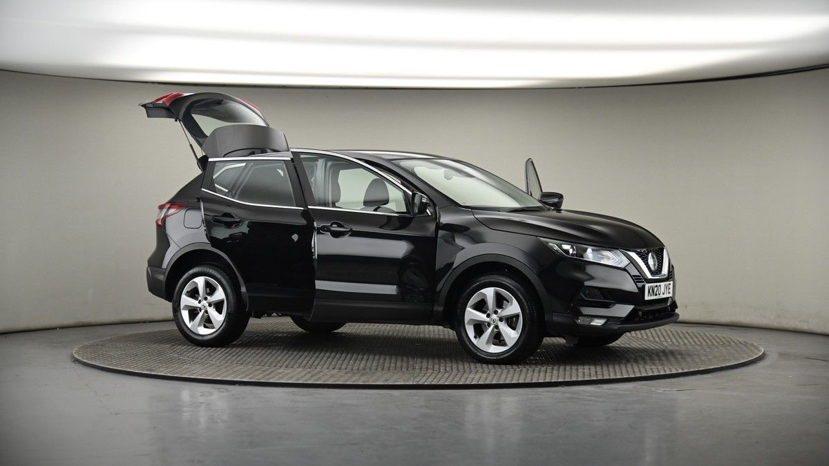 More views of Nissan Qashqai