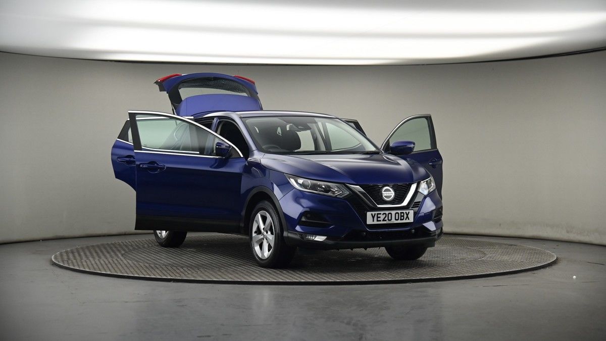 More views of Nissan Qashqai