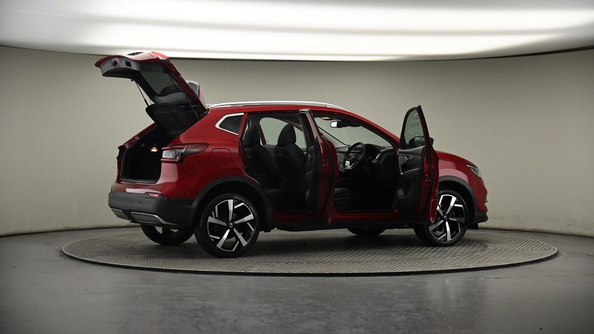 More views of Nissan Qashqai