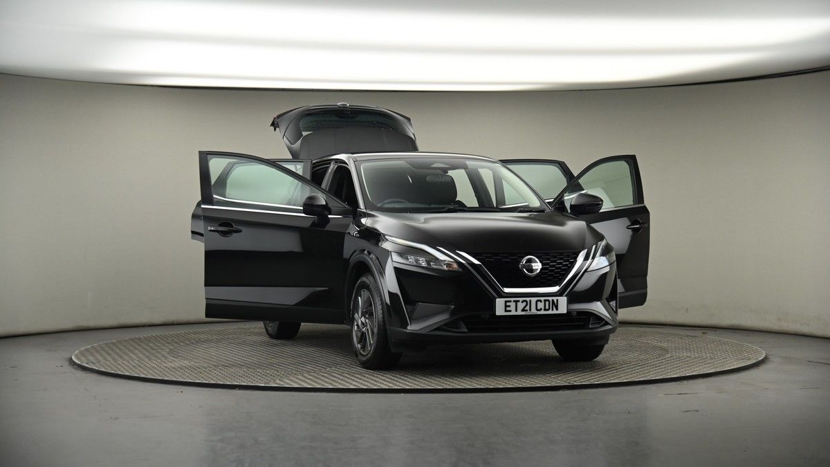 More views of Nissan Qashqai