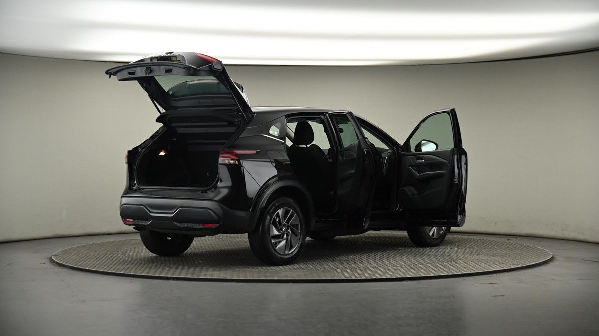 More views of Nissan Qashqai