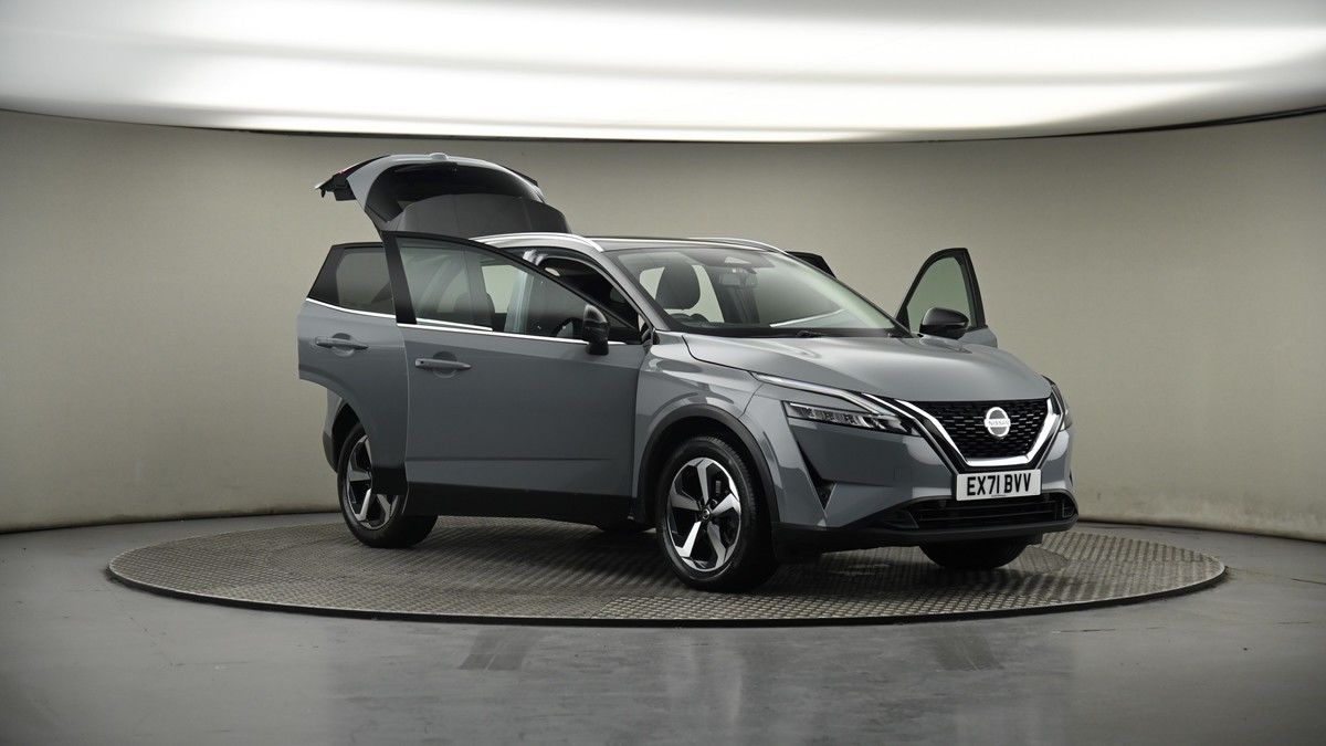 More views of Nissan Qashqai