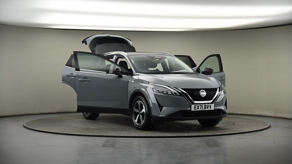 More views of Nissan Qashqai