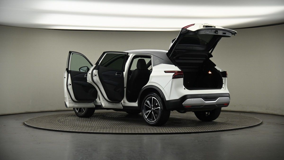 More views of Nissan Qashqai