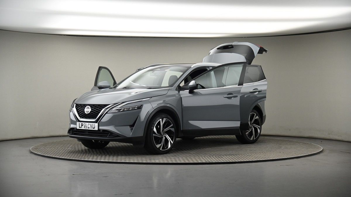 More views of Nissan Qashqai