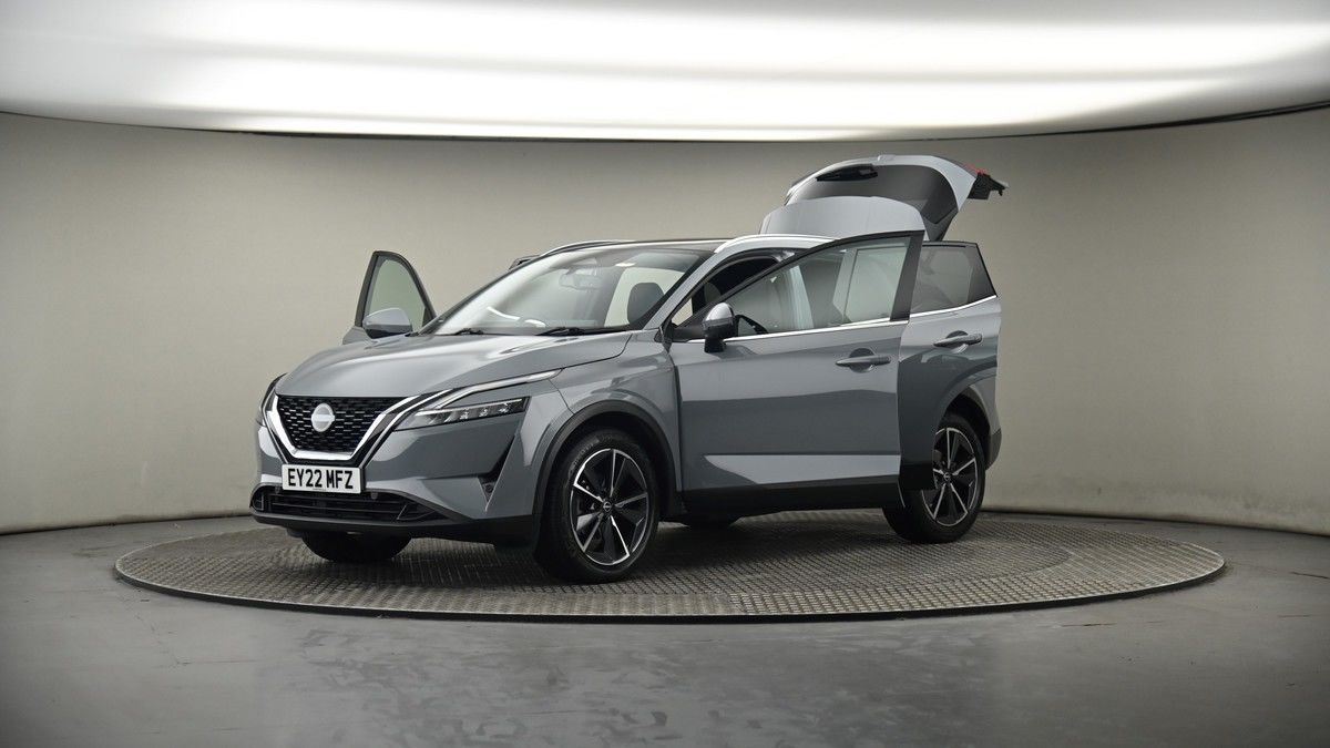 More views of Nissan Qashqai