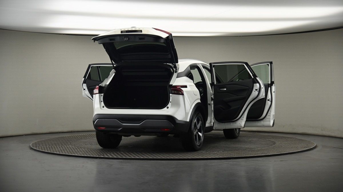 More views of Nissan Qashqai