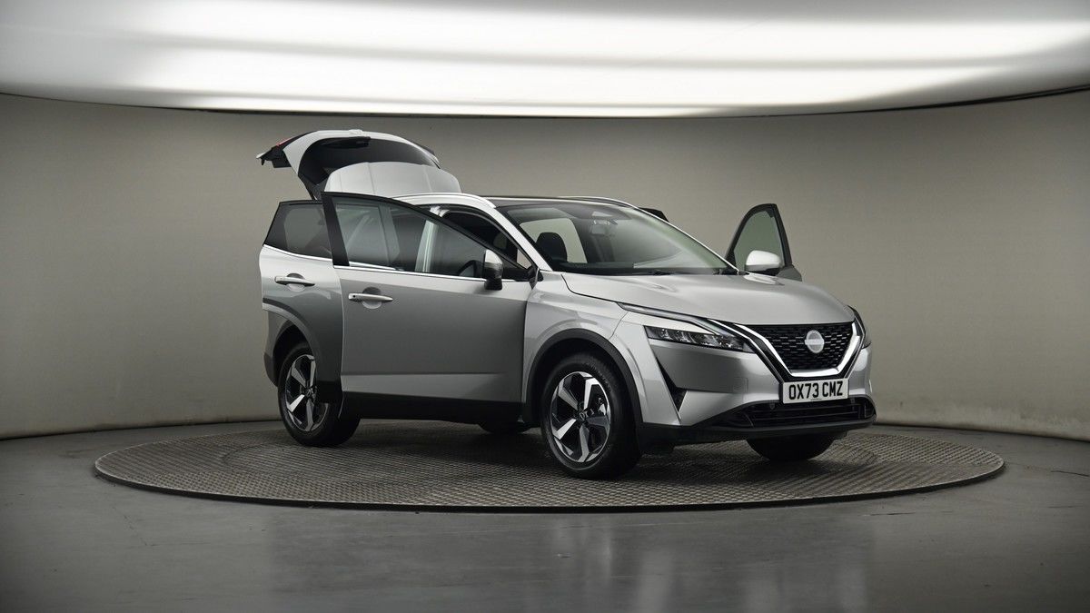 More views of Nissan Qashqai