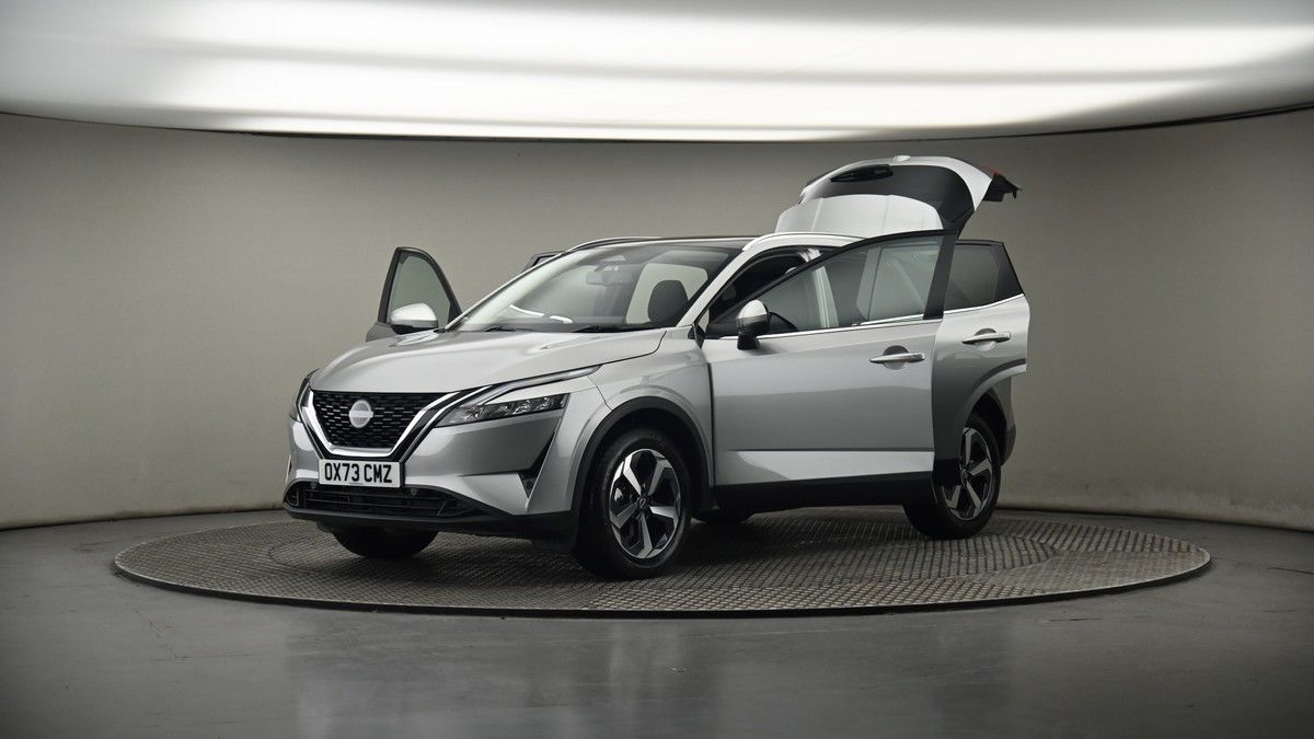 More views of Nissan Qashqai