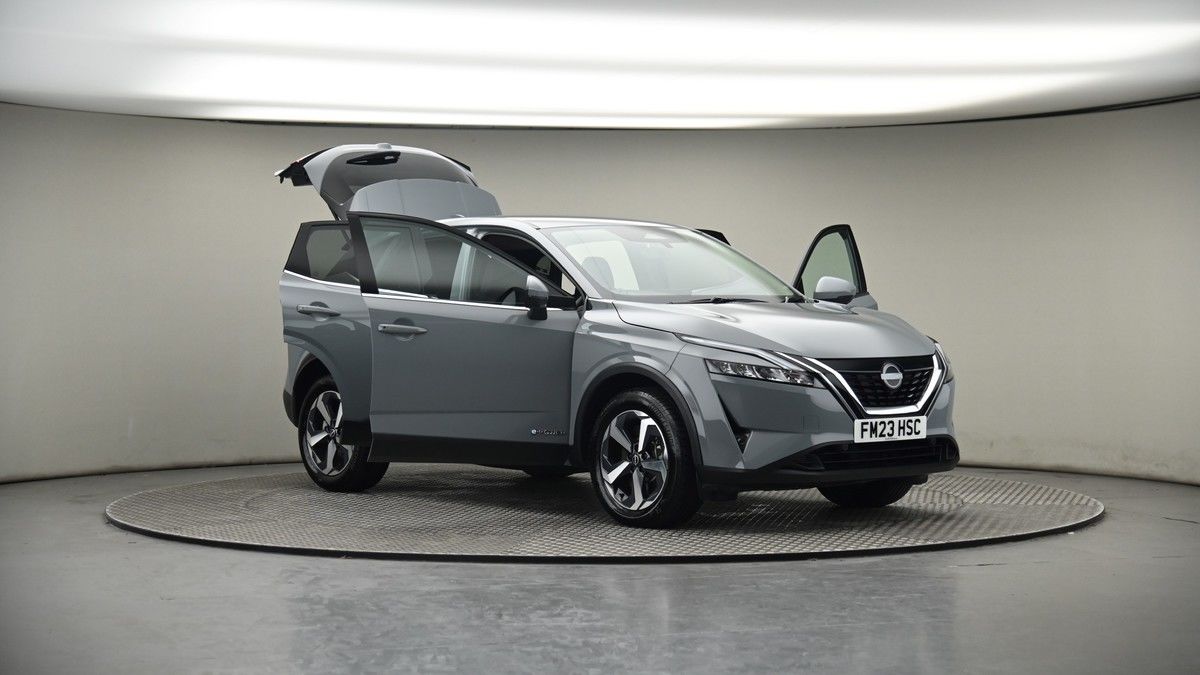 More views of Nissan Qashqai