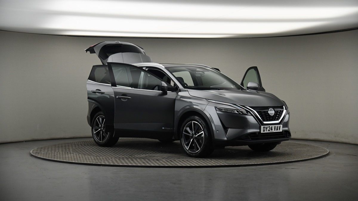 More views of Nissan Qashqai