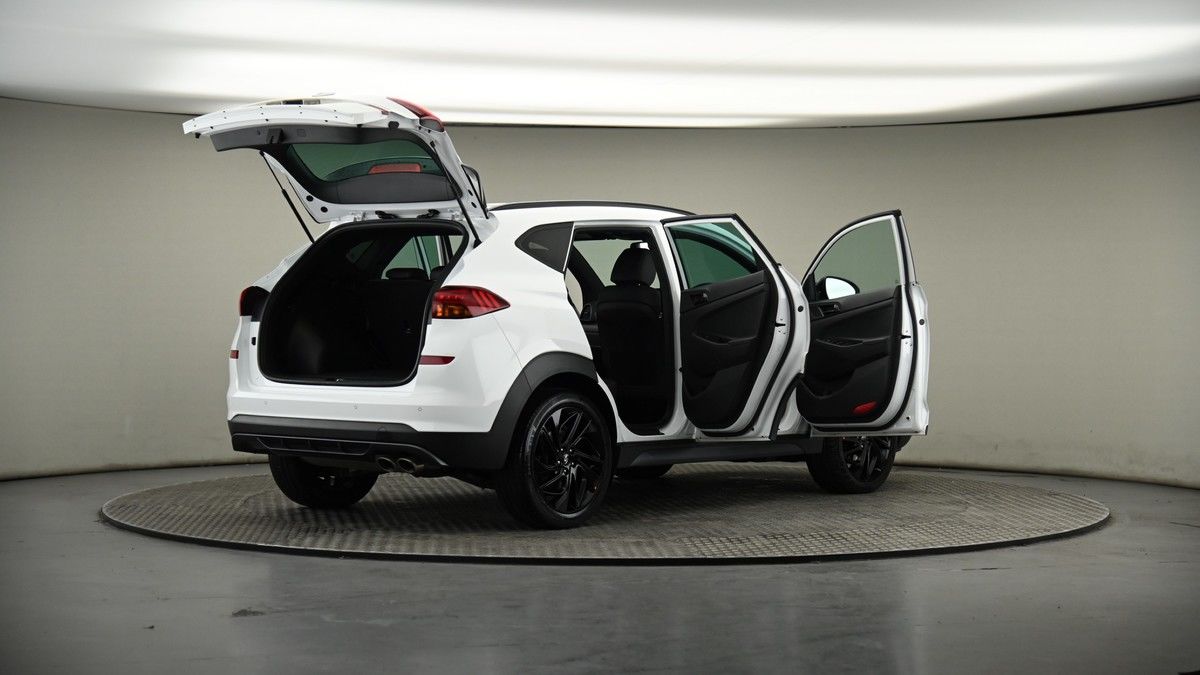 More views of Hyundai TUCSON