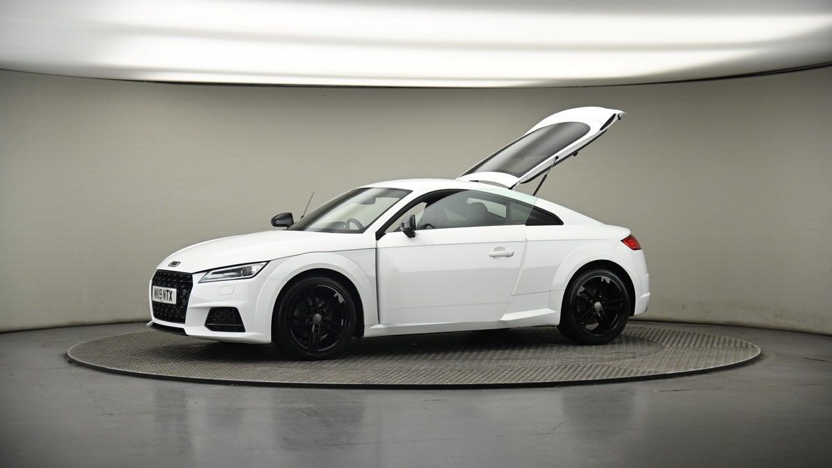 More views of Audi TT