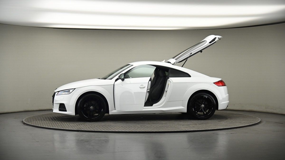 More views of Audi TT