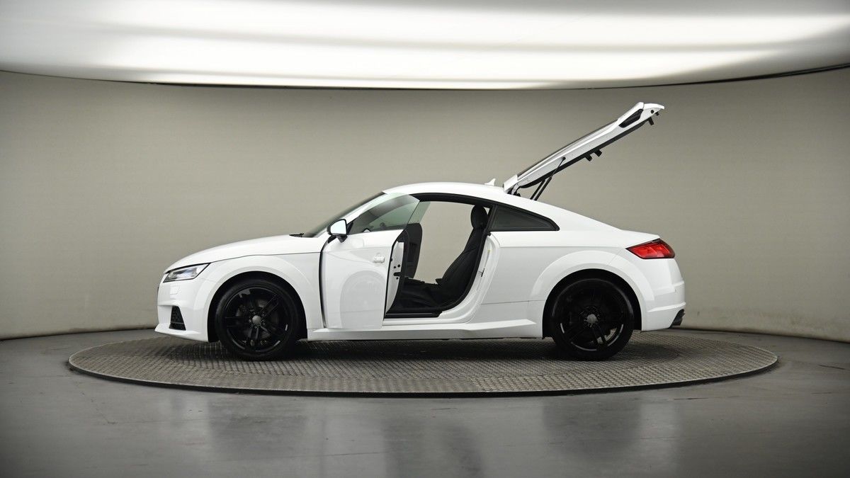 More views of Audi TT