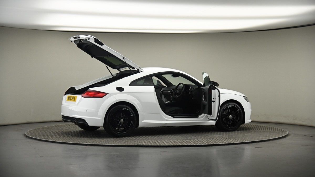 More views of Audi TT