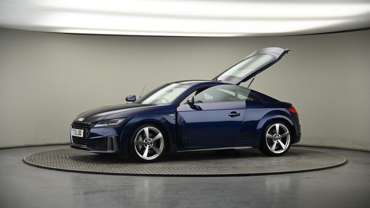 More views of Audi TT