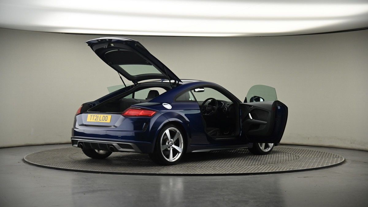 More views of Audi TT