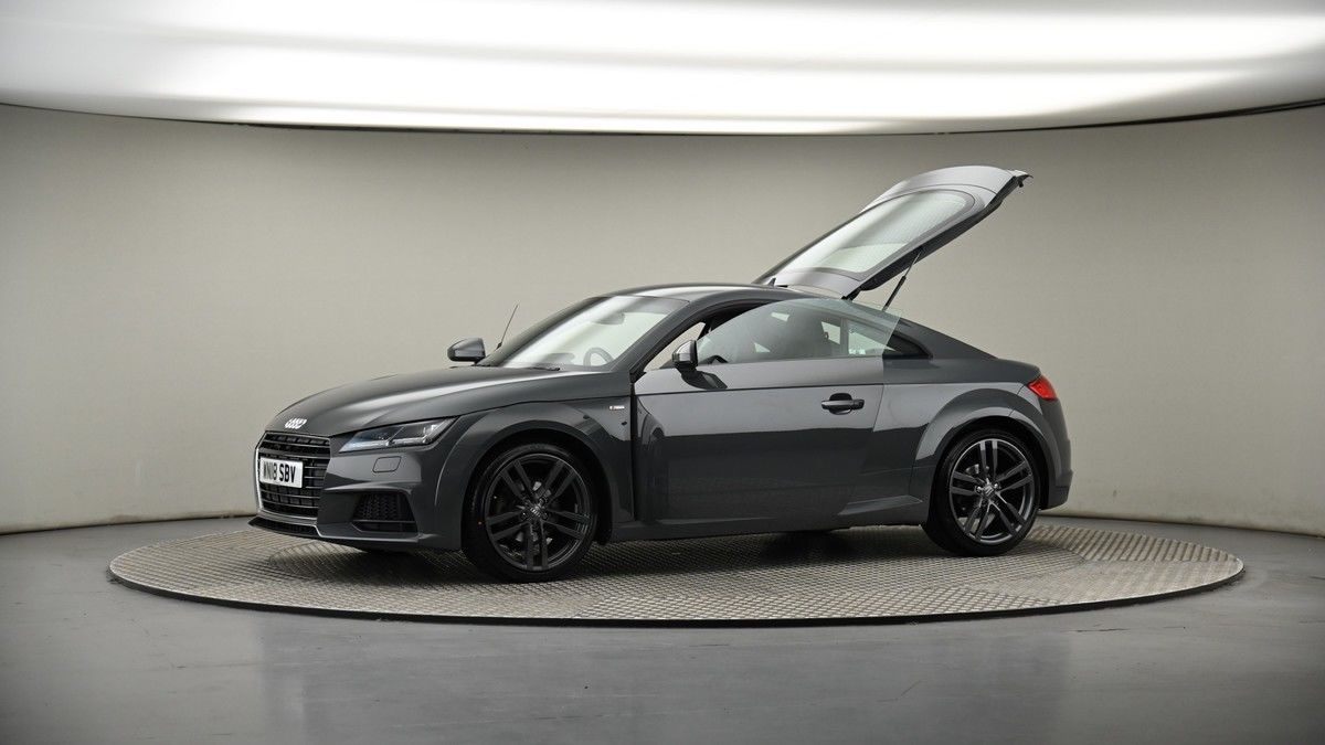 More views of Audi TT