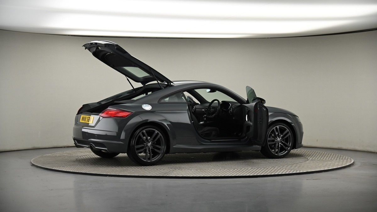 More views of Audi TT