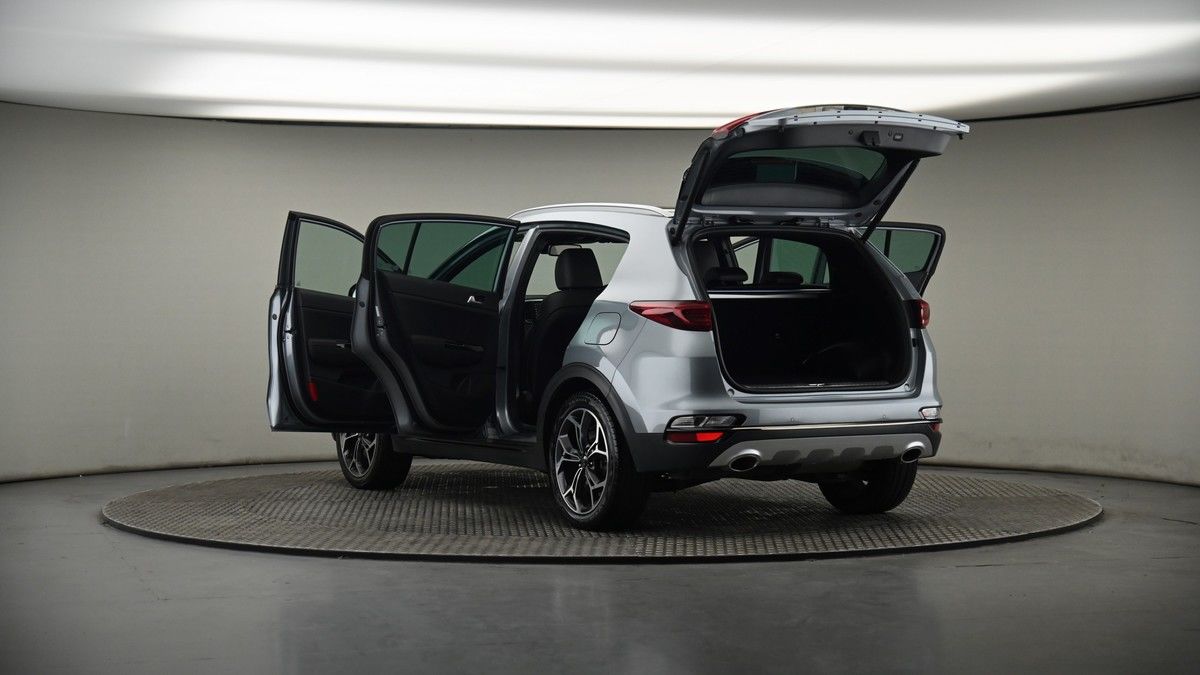 Kia Sportage Image 8