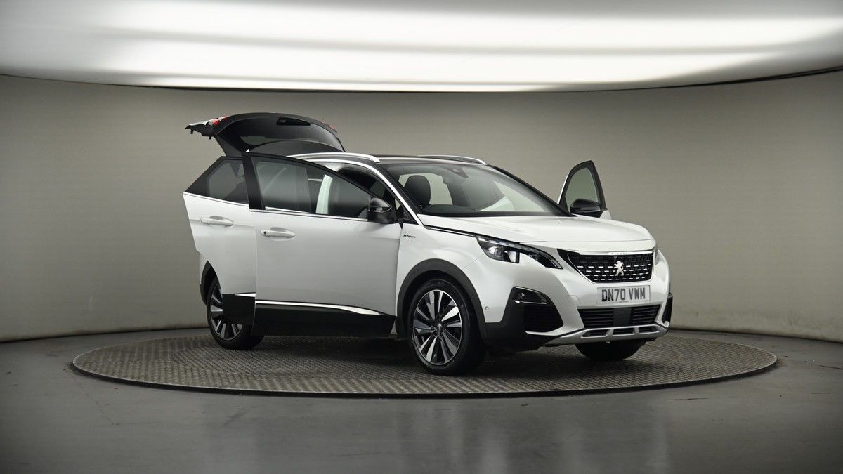 More views of Peugeot 3008