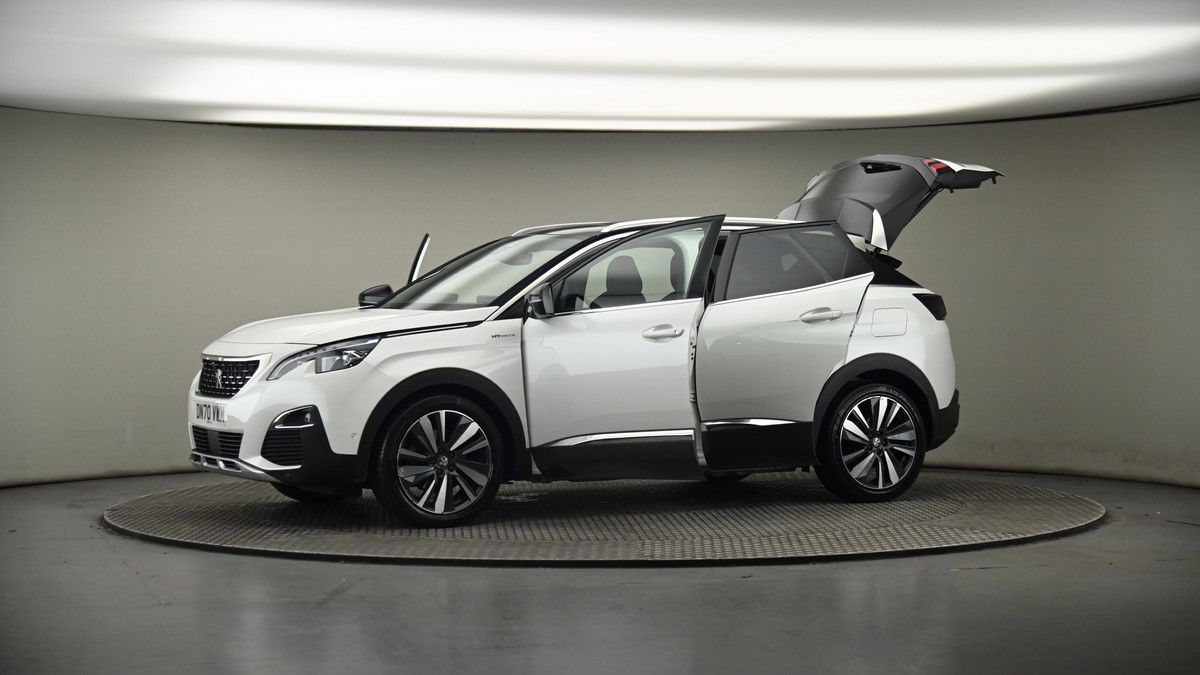 More views of Peugeot 3008