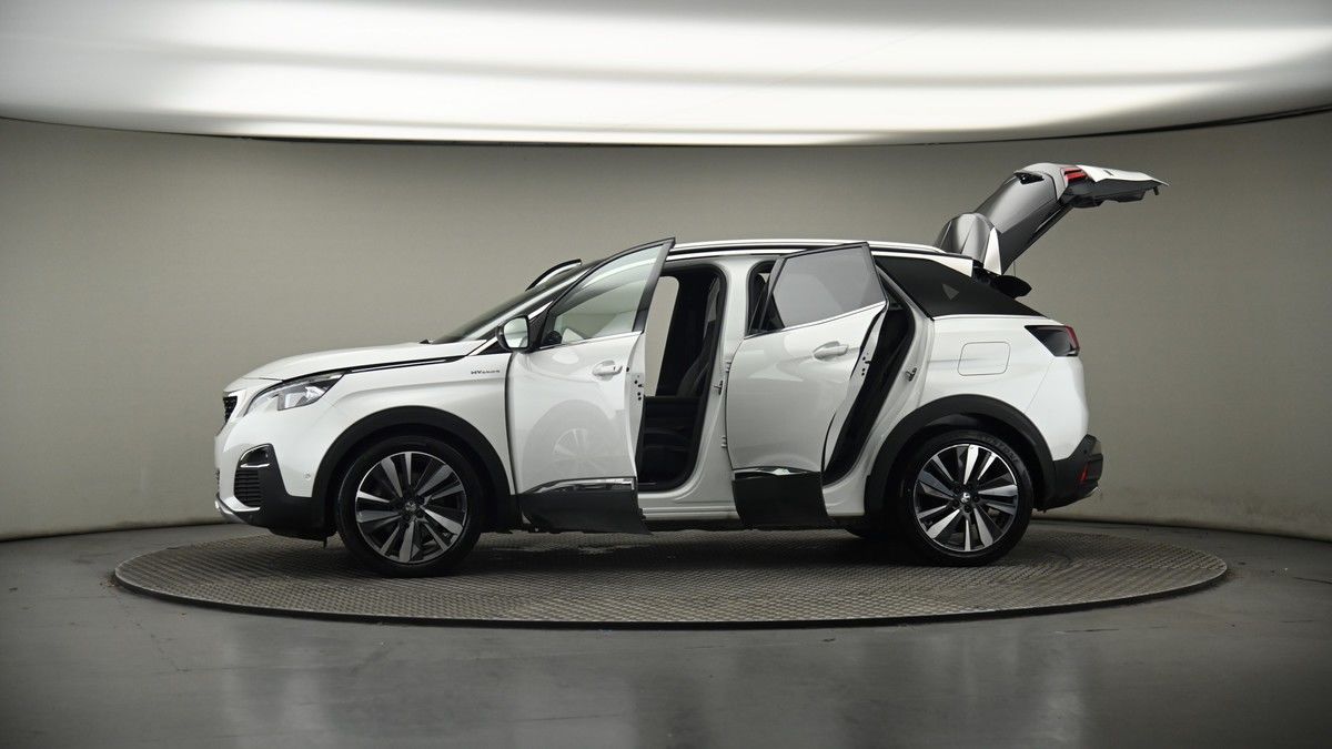 More views of Peugeot 3008