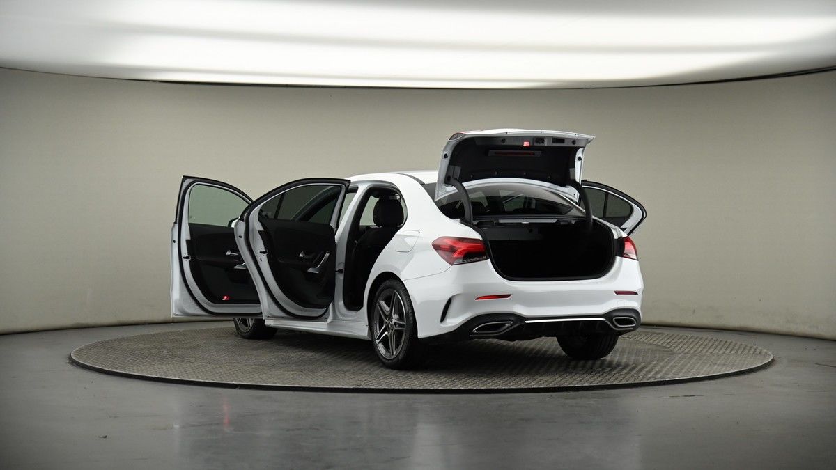 Mercedes-Benz A Class Image 8