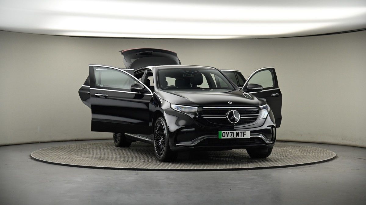 More views of Mercedes-Benz EQC