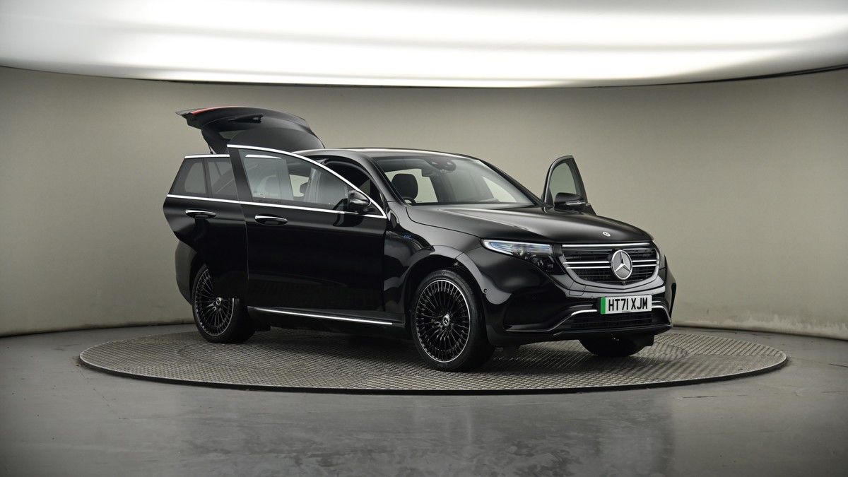 More views of Mercedes-Benz EQC