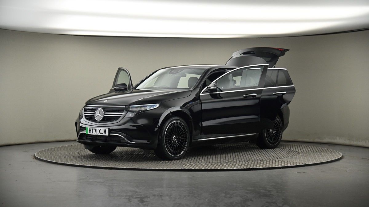 More views of Mercedes-Benz EQC