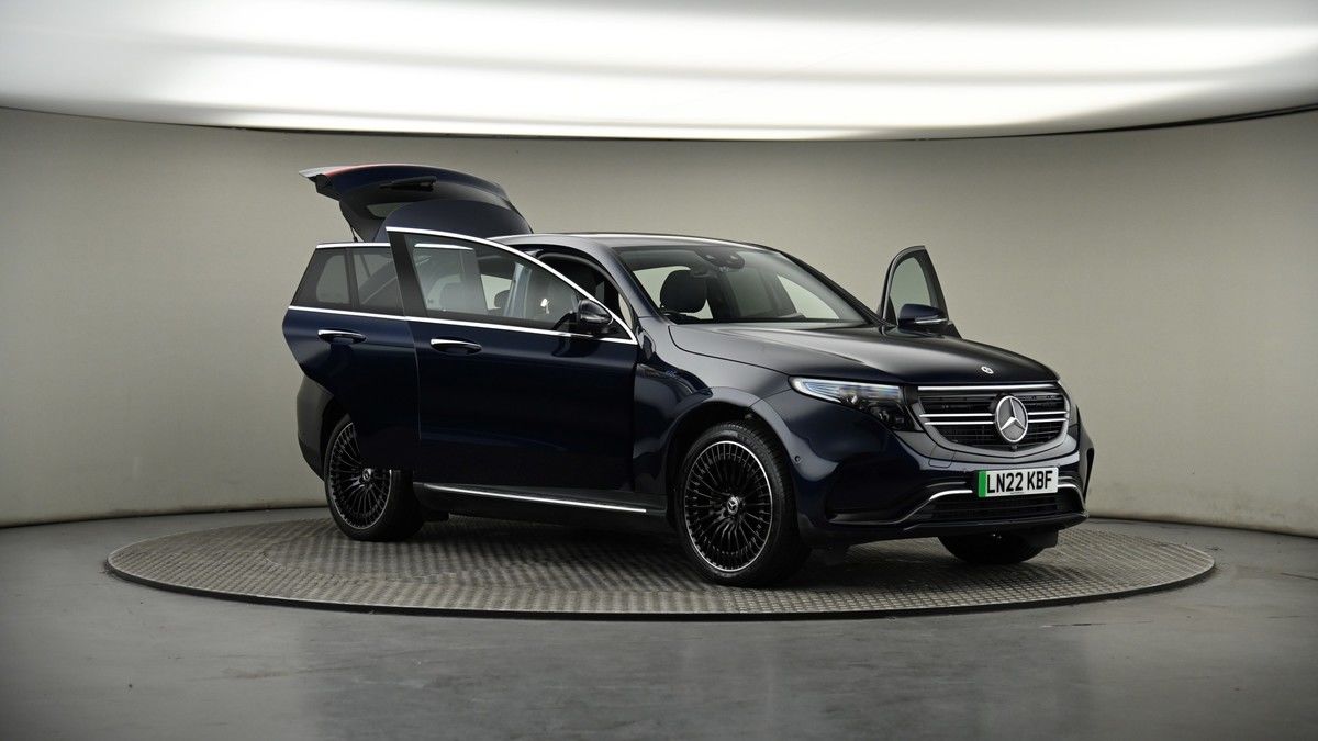 More views of Mercedes-Benz EQC