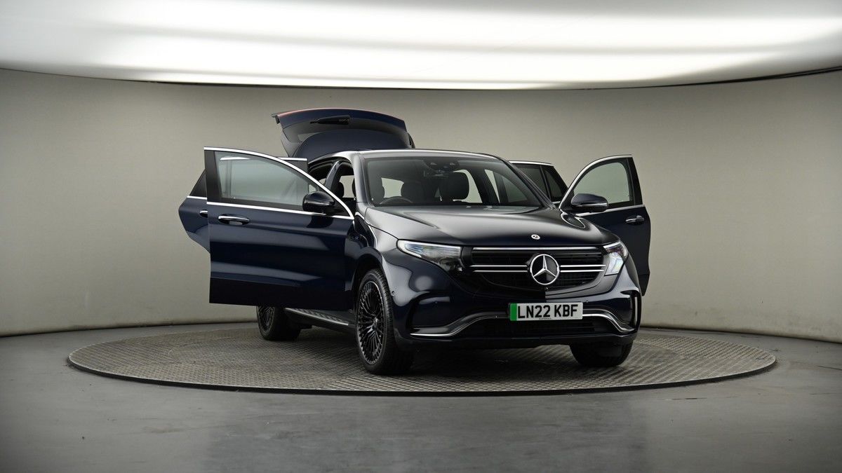 More views of Mercedes-Benz EQC