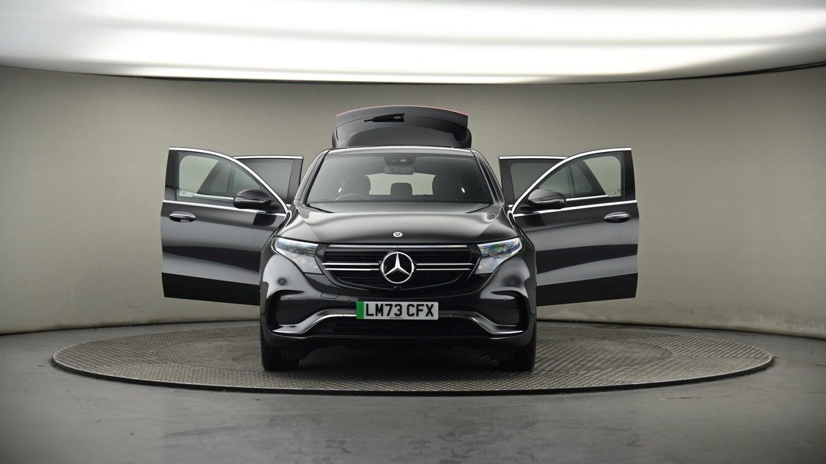 More views of Mercedes-Benz EQC