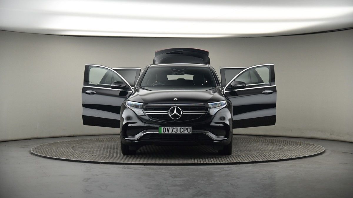 More views of Mercedes-Benz EQC