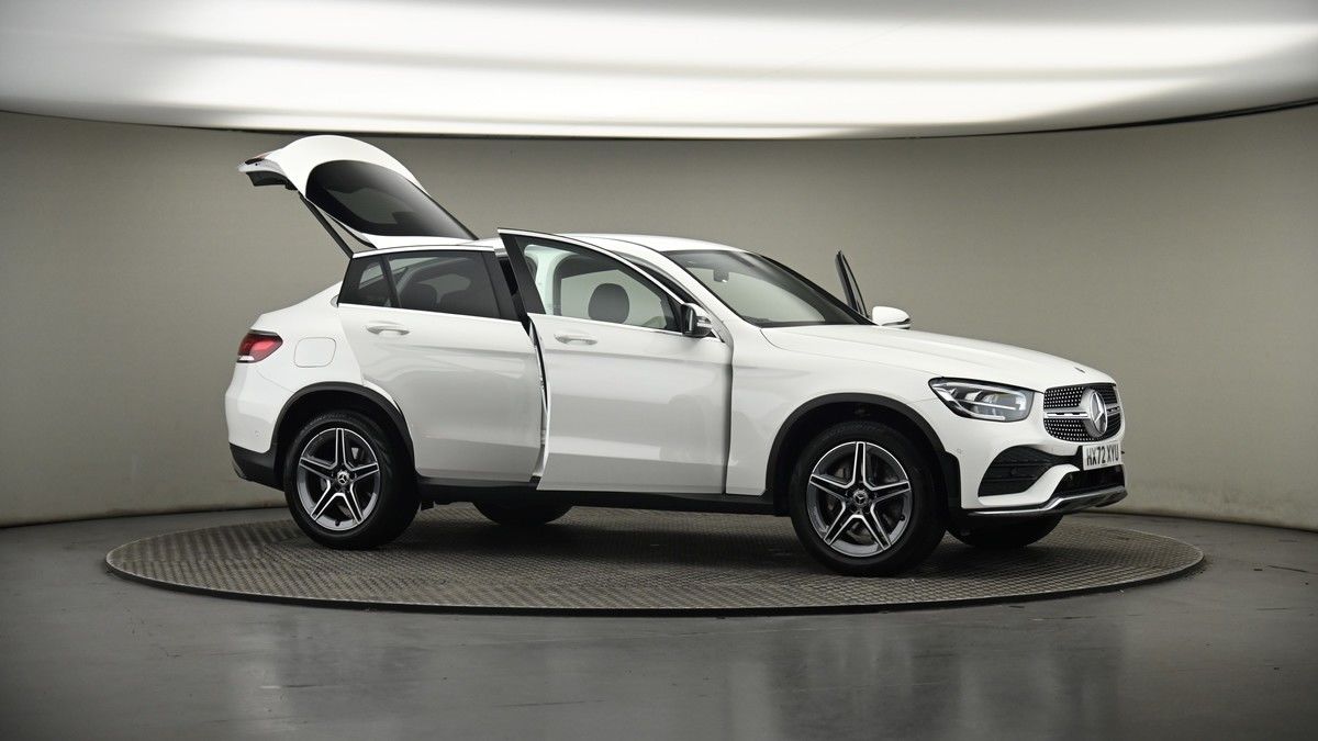 More views of Mercedes-Benz GLC