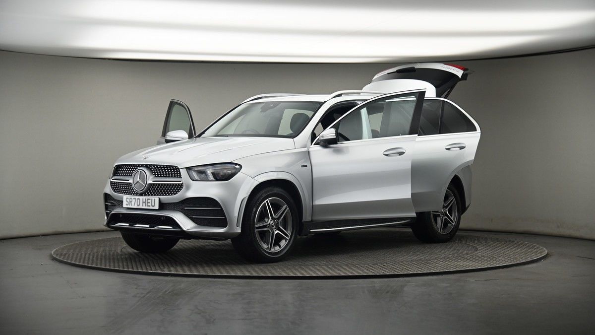 More views of Mercedes-Benz GLE