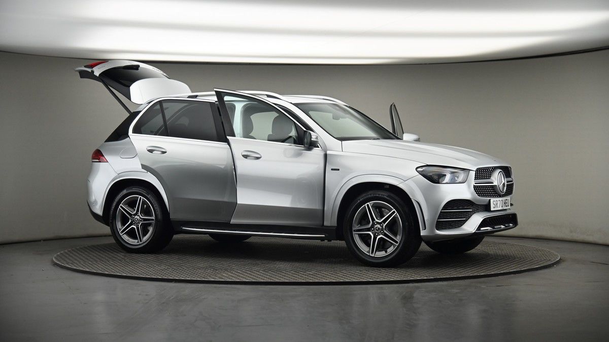 More views of Mercedes-Benz GLE