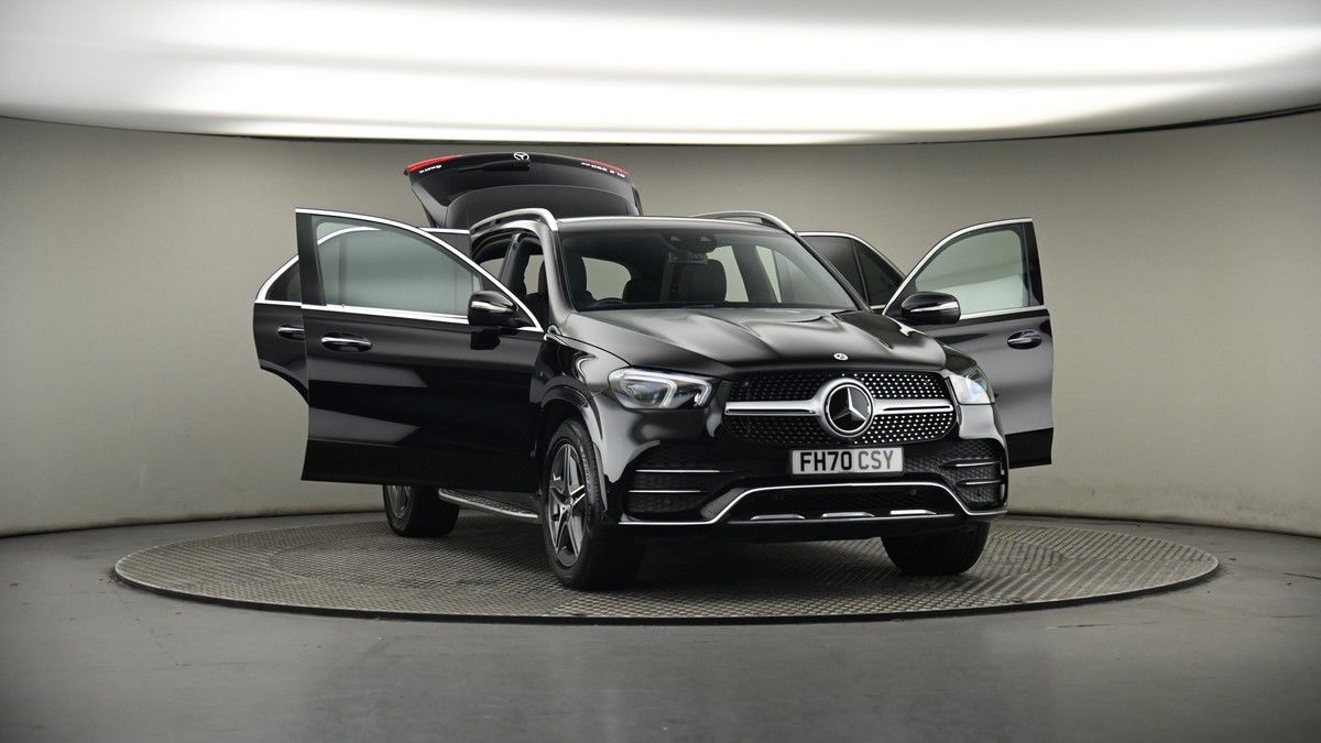 More views of Mercedes-Benz GLE