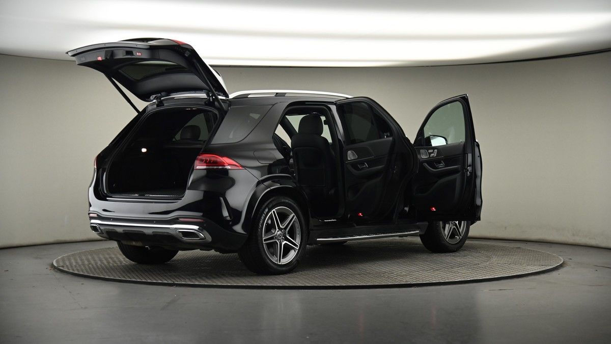 More views of Mercedes-Benz GLE