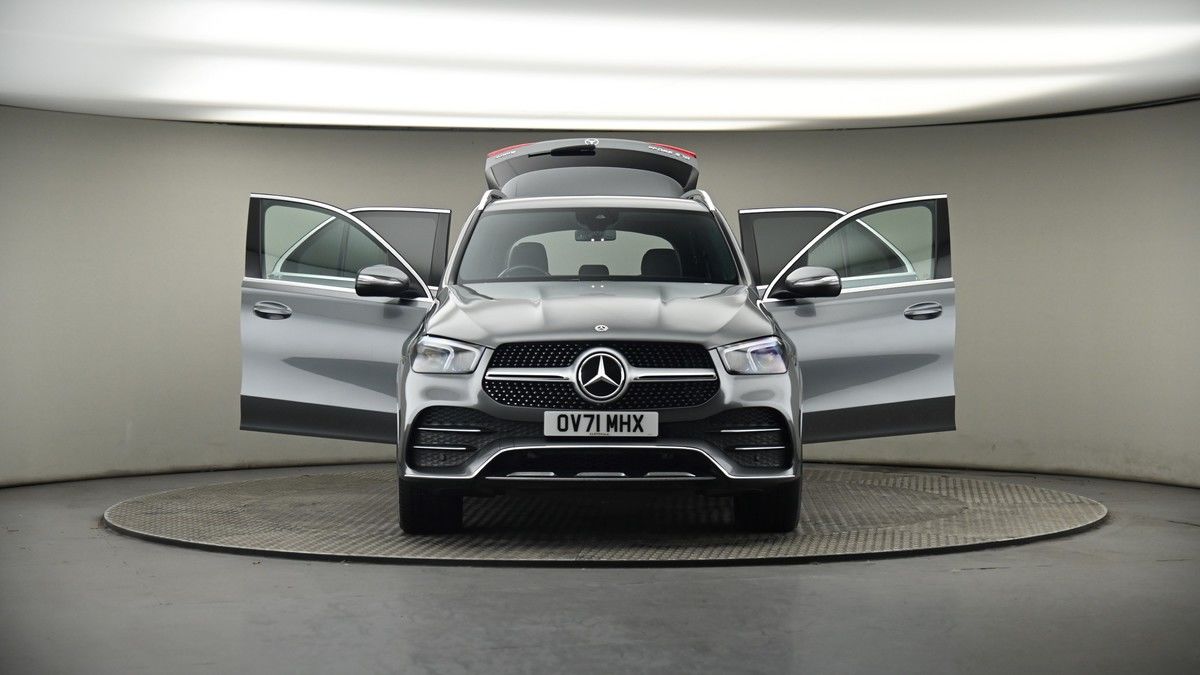 More views of Mercedes-Benz GLE