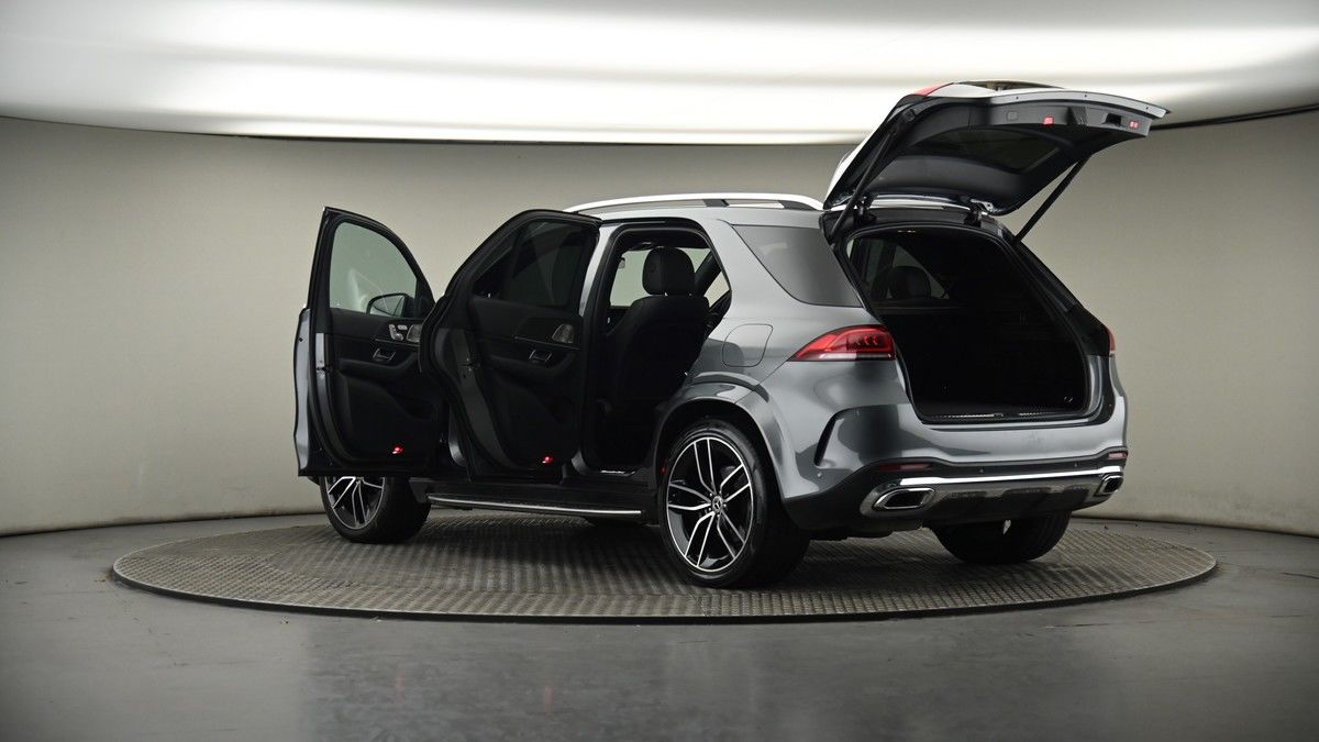 More views of Mercedes-Benz GLE