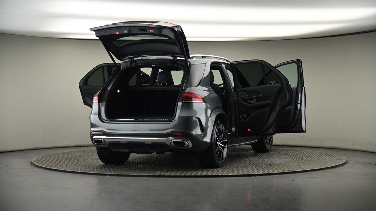 More views of Mercedes-Benz GLE