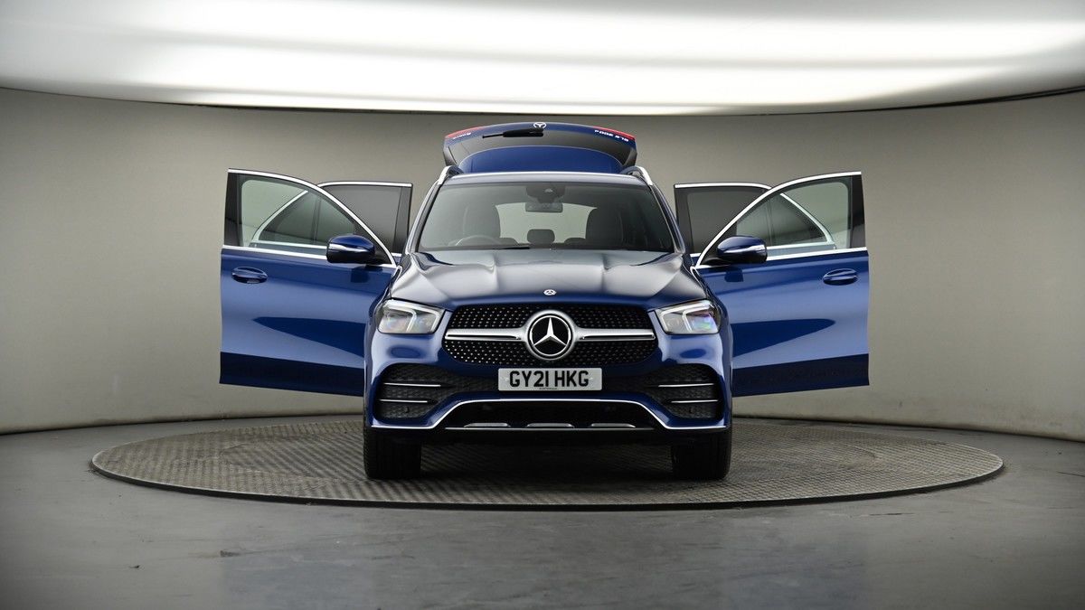 More views of Mercedes-Benz GLE