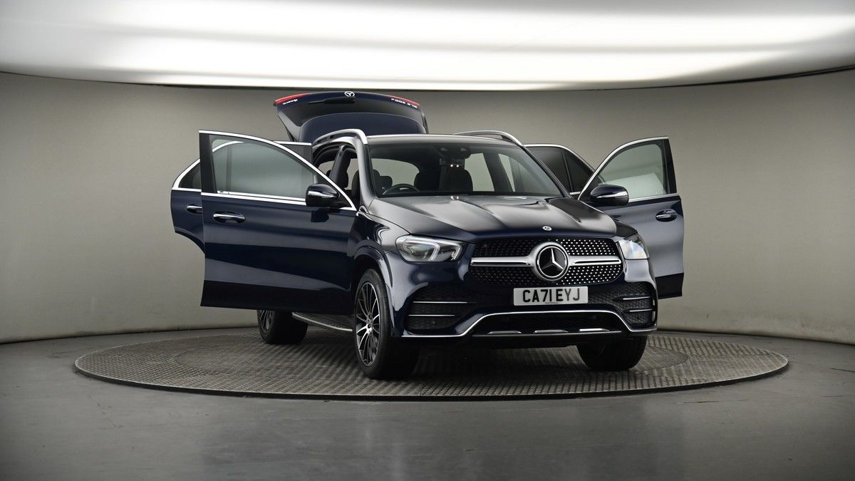 More views of Mercedes-Benz GLE