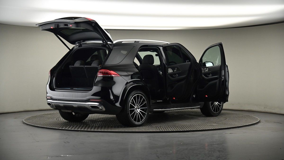 More views of Mercedes-Benz GLE