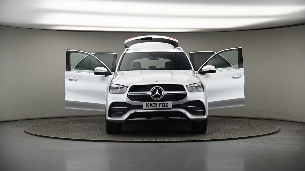 More views of Mercedes-Benz GLE